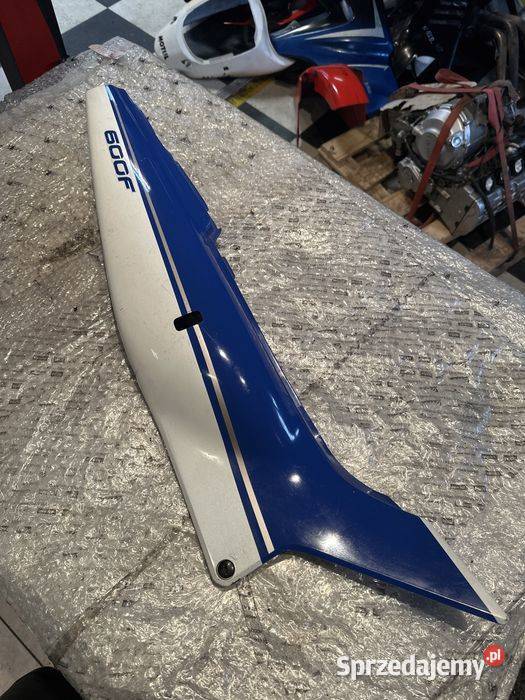 Ogon Zadupek Owiewka Honda CBR 600 F PC23 Prawa wielkopolskie Poznań sprzedam
