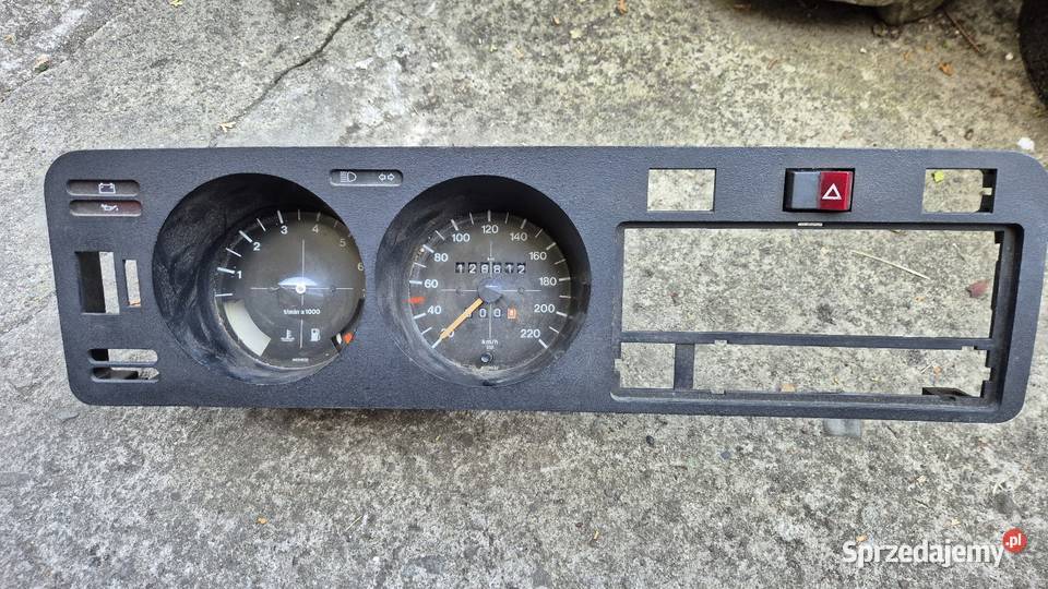 Deska rozdzielcza vw golf I Bujaków