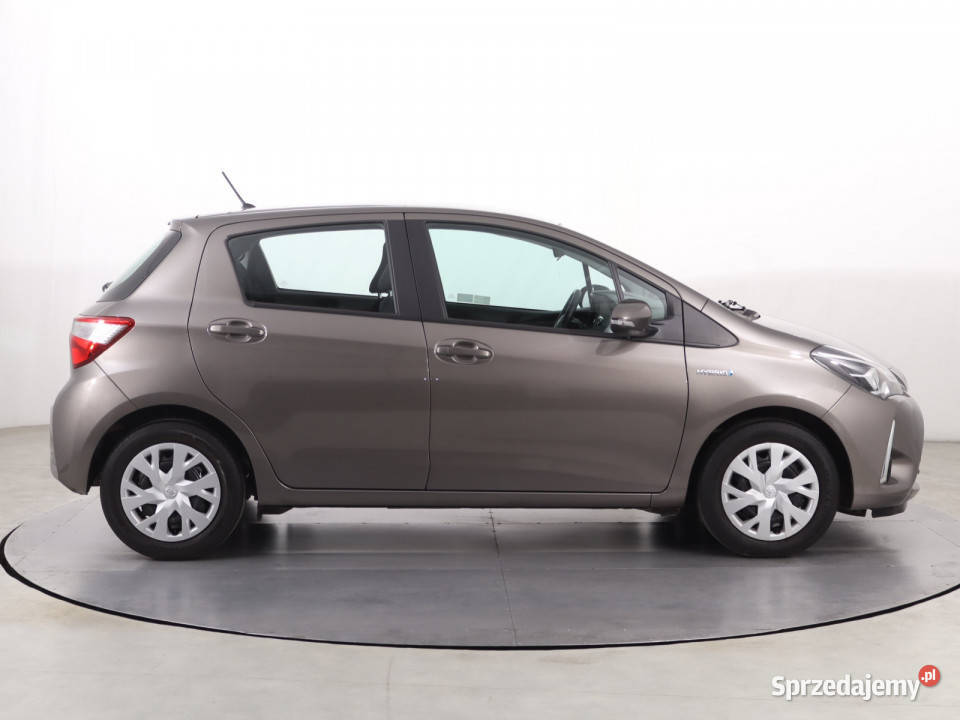 Toyota Yaris 15 Hybrid