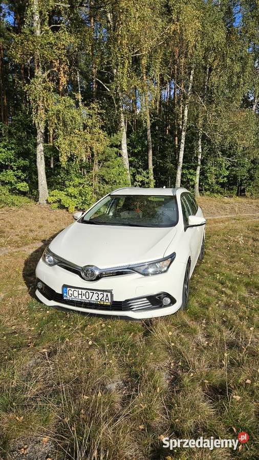 Toyota Auris nieuszkodzony pomorskie Czersk
