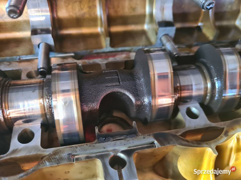 Głowica z wałkami BMW n53 osobowe Lublin