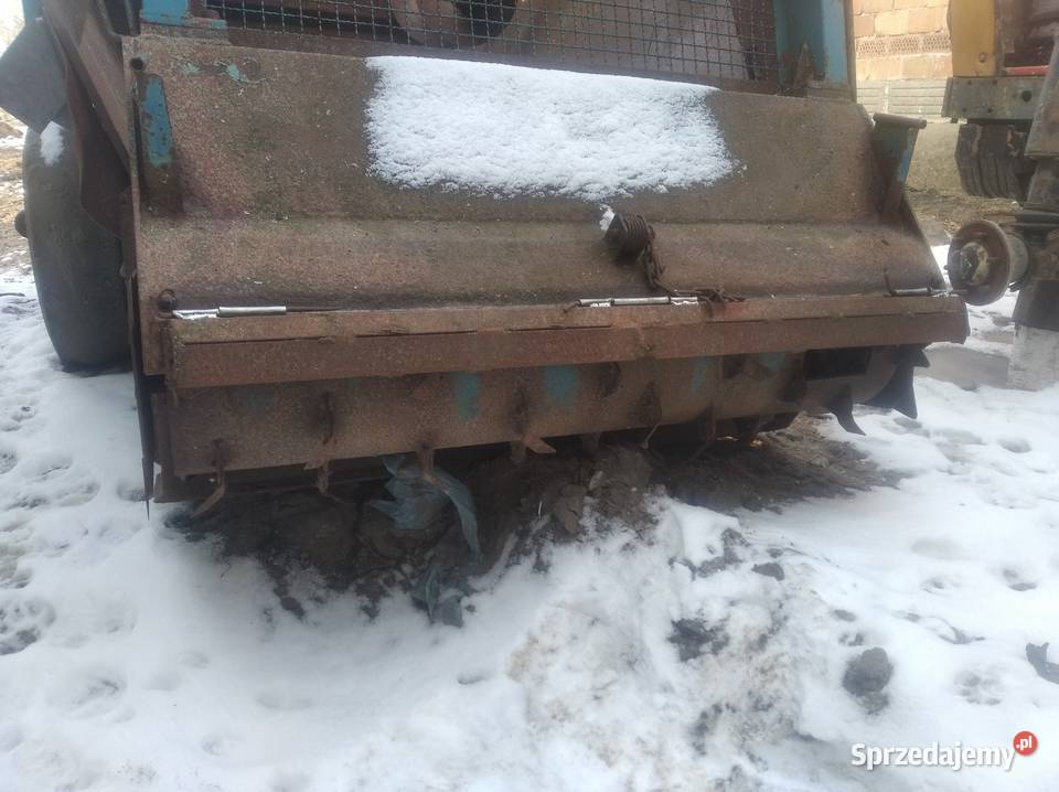 Sprzedam maszyny rolnicze nieuszkodzony Do hodowli zwierząt Żarnowiec
