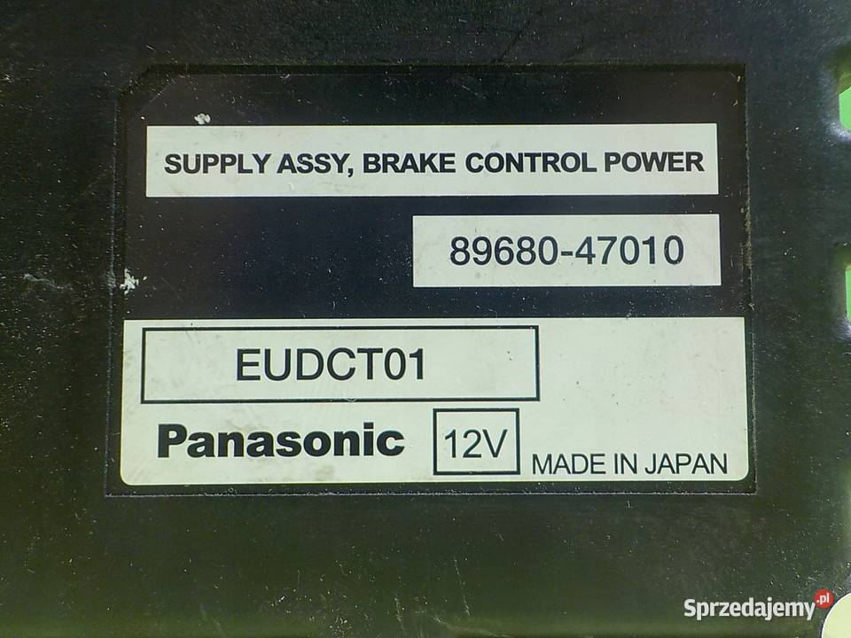 TOYOTA PRIUS II 15 VVTI 04r HB 5D sterownik osobowe Suków