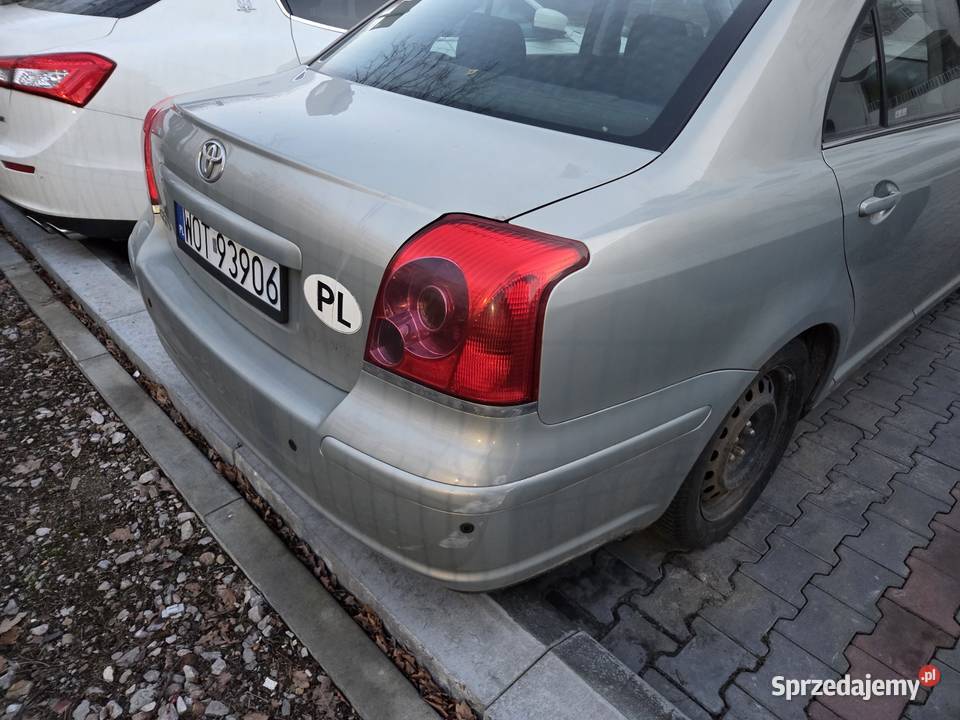 Toyota Avensis T25 18 VVTi sedan klimatyzacja Grodzisk Mazowiecki