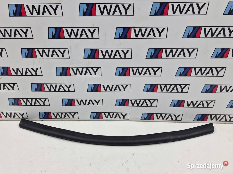 BMW X1 E84 USZCZELKA PODSZYBIA MASKI 2990366