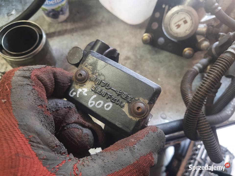 Kawasaki GPZ 600 pompa hamulca pompka hamulec Jelenia Góra