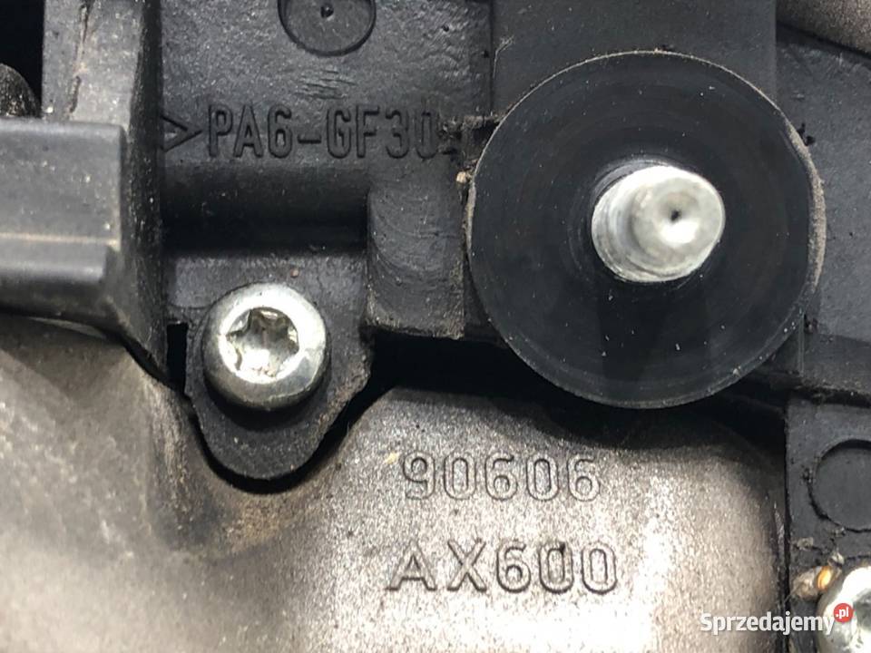 KLAMKA KLAPY TYŁ NISSAN MICRA K12 90606AX600 osobowe Klapy bagażnika sprzedam