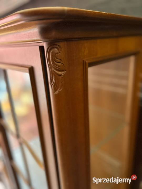 Piękna witryna do salonu dolnośląskie Bielawa sprzedam