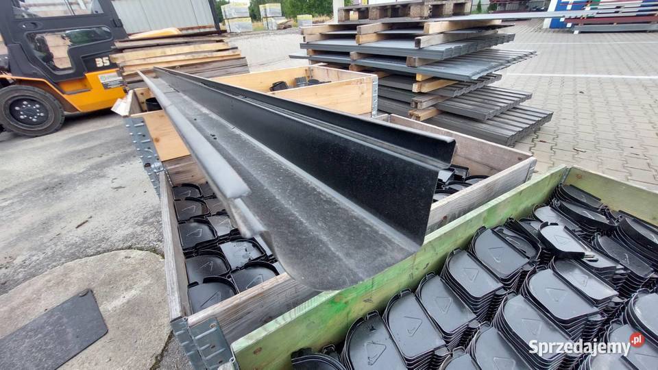 Rynny II gatunek metalowe czarne prostokątne Tarnów
