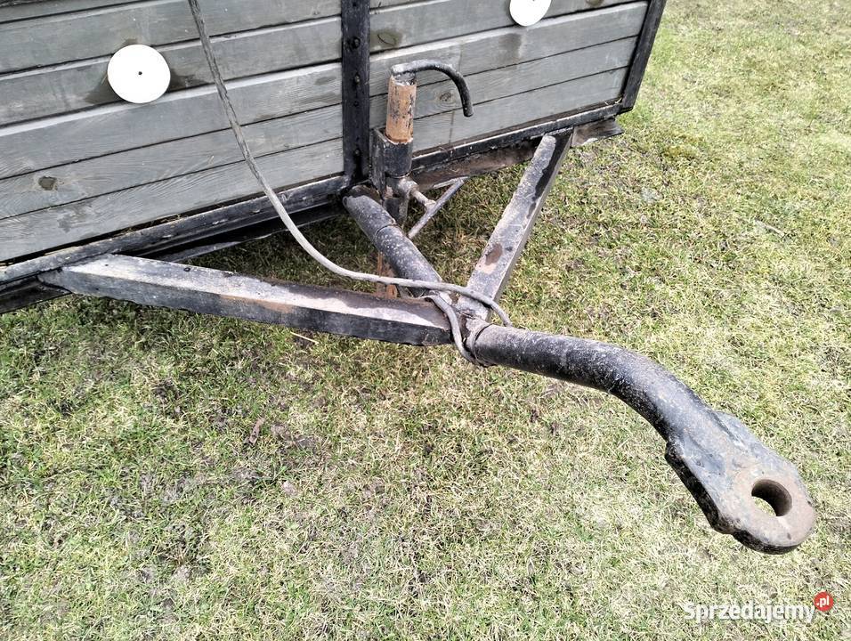 Przyczepka jednoosiowa ciągnikowa Przyczepy rolnicze Wrząca