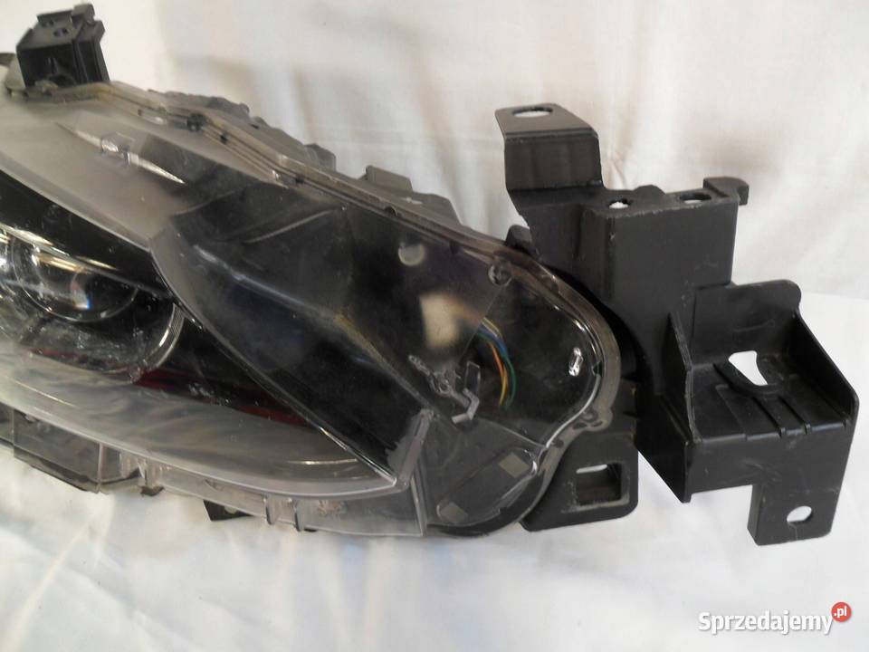 REFLEKTOR PRZÓD STRONA PRAWA MAZDA 6 Nowy Tomyśl sprzedam