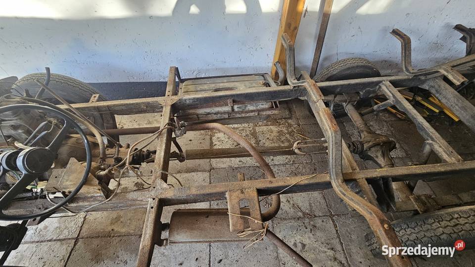 Żuk rama z kompletnym podwoziem dostawcze Silniki kompletne Mielec