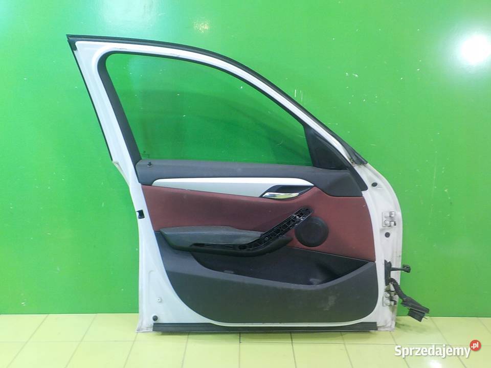 BMW X1 E84 20 D 09r 5D drzwi lewe przod Suków