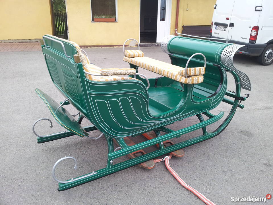 Zabytkowe sanie zaprzęgowe konne lubelskie