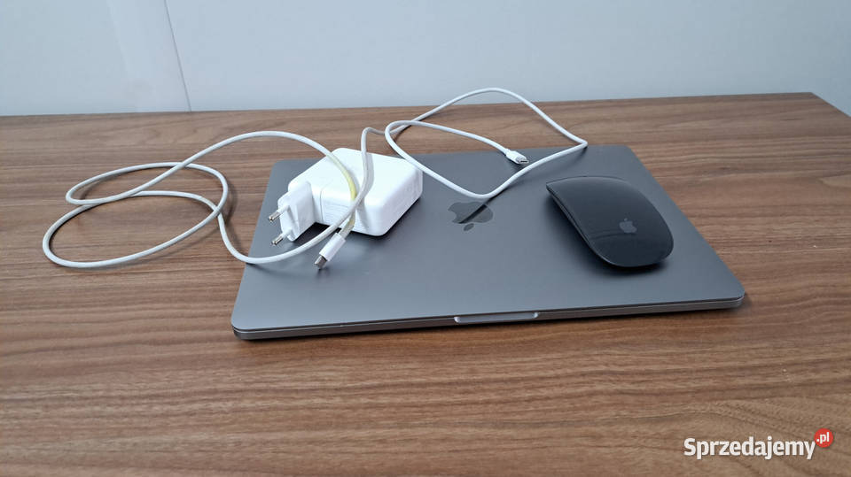 MacBook Pro 13 M1 8 GB 256 GB 2021 A2338 mysz Apple Warszawa