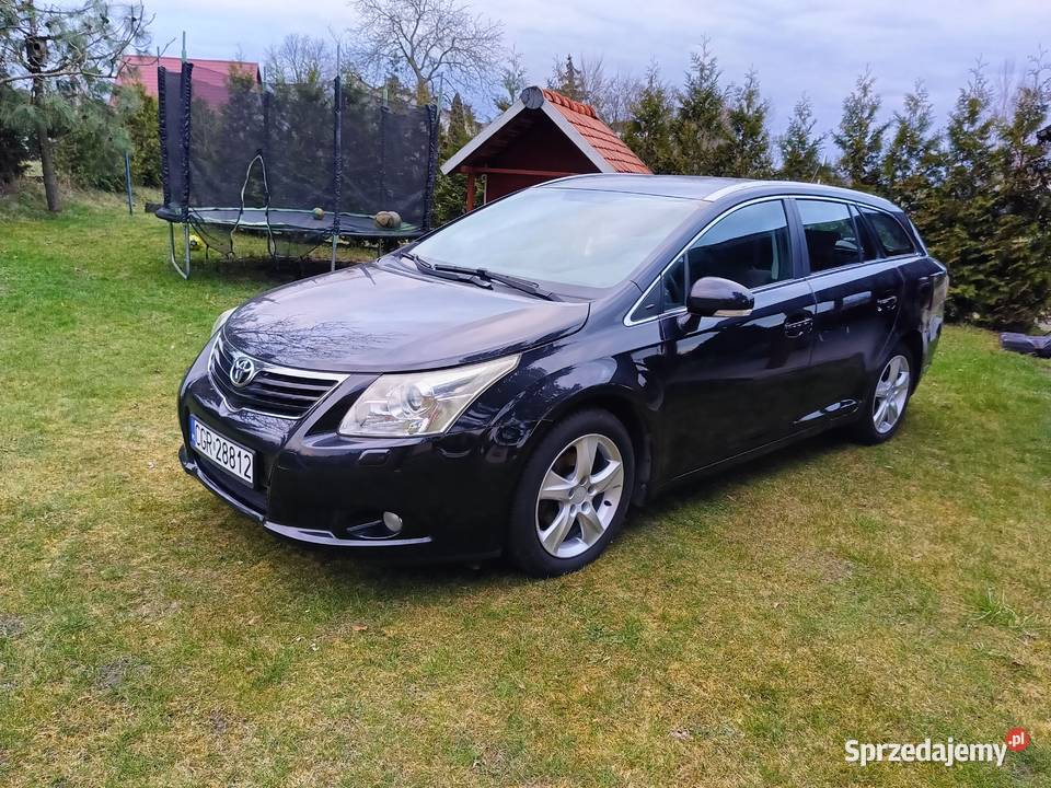 Toyota Avensis t27 18 benzyna 147 198 Grudziądz sprzedam