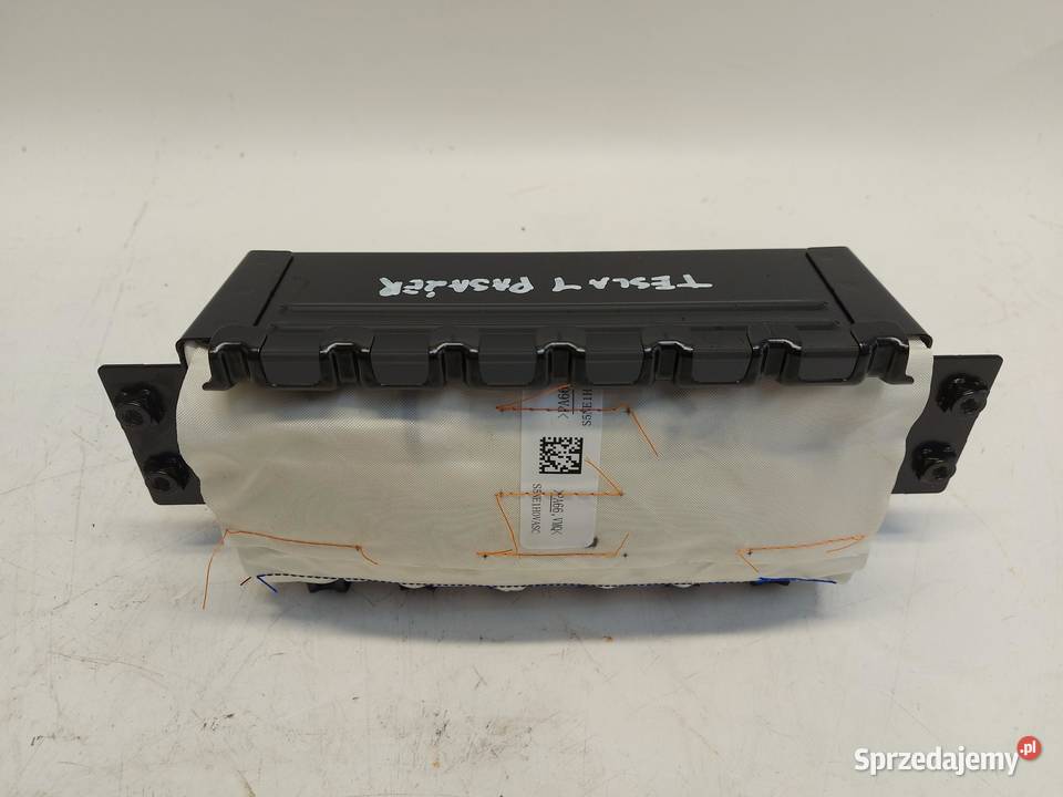 TESLA MODEL Y 2024r PODUSZKA AIRBAG PASAŻERA