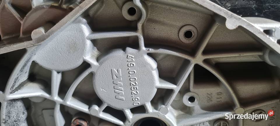 BMW R 850 R karter połówka element skrzyni OE Warszawa