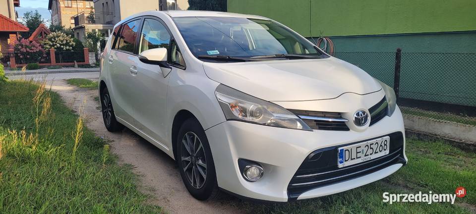Toyota Verso 20 D4D 124 7osobowa Bogate Bolesławiec sprzedam