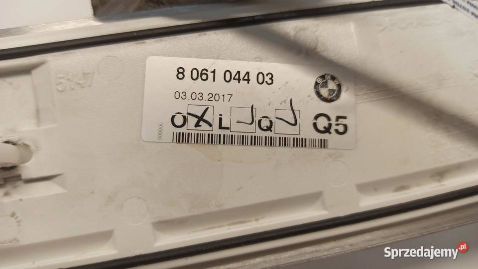 BMW 7 G11 LISTWY PROGOWE KOMPLET MPAKIET 8061044 sprzedam