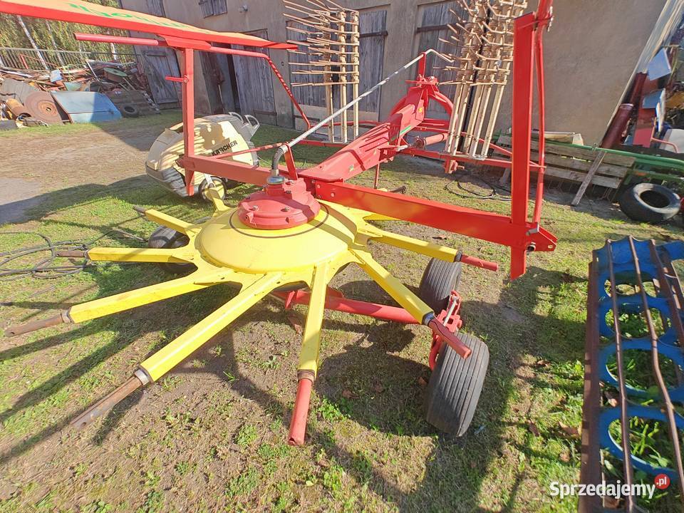 Zgrabiarka karuzelowa POTTINGER Euro TOP 461 46 wielkopolskie Przemęt