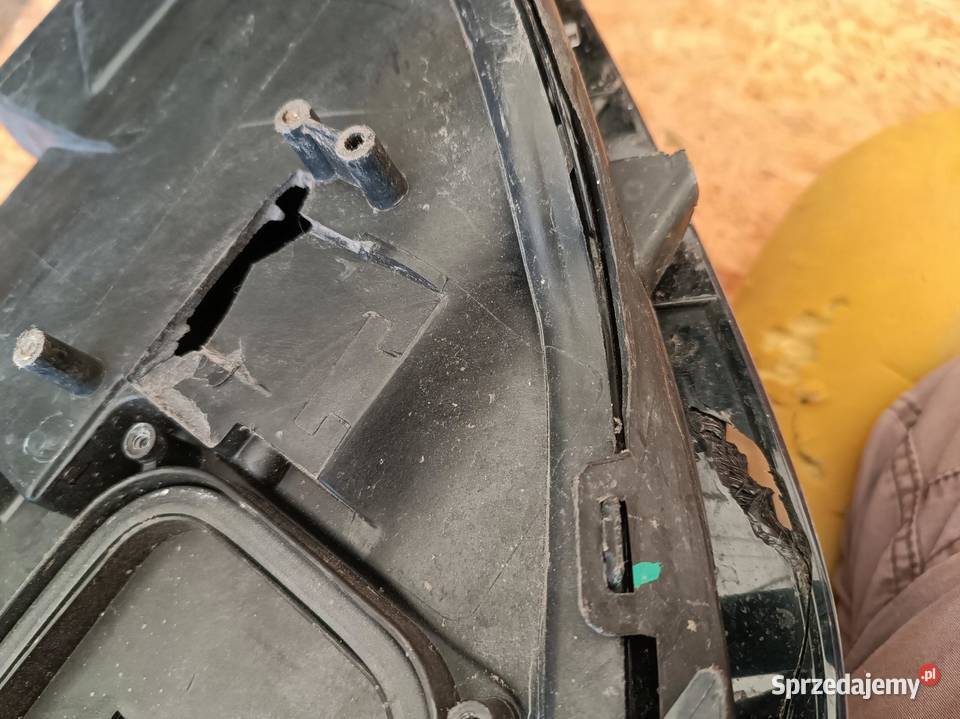 LAMPA LEWY PRZÓD REFLEKTOR EU A1178206761