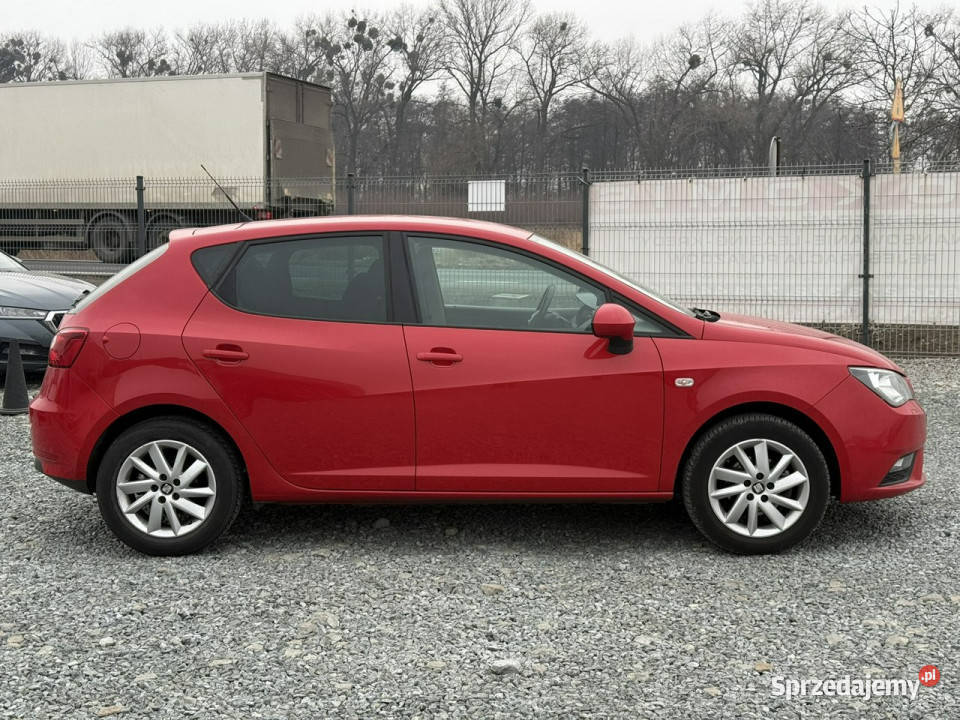 Seat Ibiza 12 TSi Style DSG 105 2015 tempomat czerwony Wojkowice