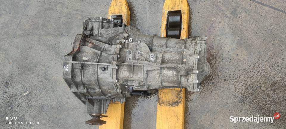 SKRZYNIA BIEGÓW MANUALNA AUDI A4 B8 A5 8T JJF Przystajń