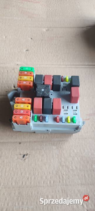 SKRZYNKA BEZPIECZNIKÓW PEUGEOT BOXER II Bus 22 Wólka Biska