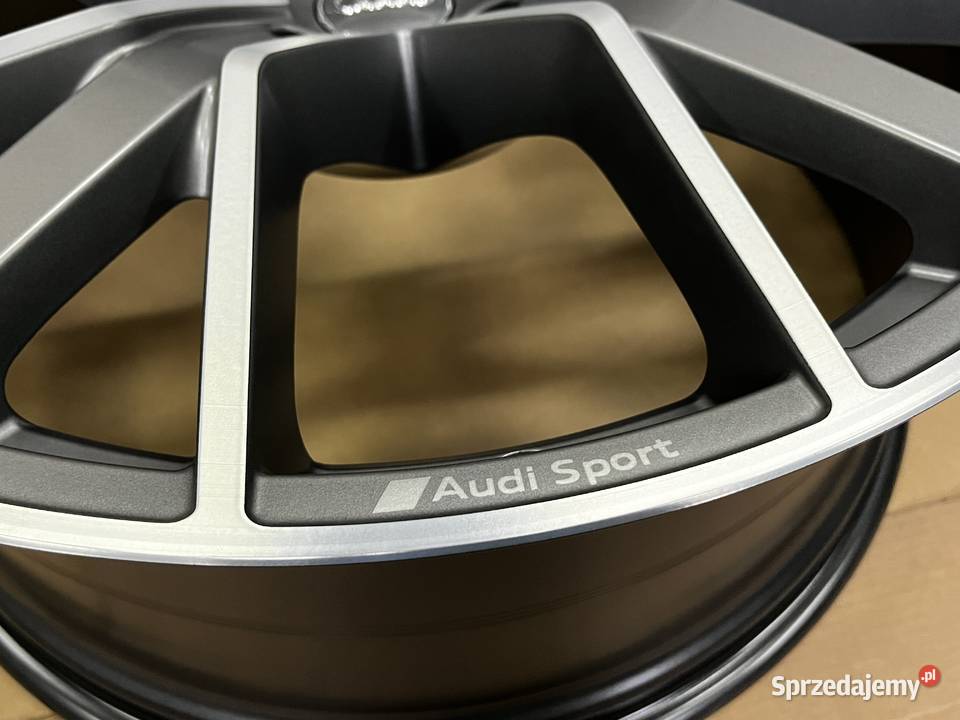 22 cale Audi Q8 SQ8 4MN 4M8601025AQ Q CQ CP 10J Gostyń