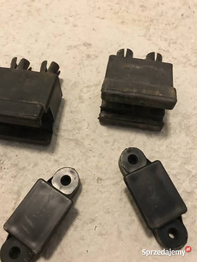 Ślizgi zderzaka Fiat 126 osobowe sprzedam