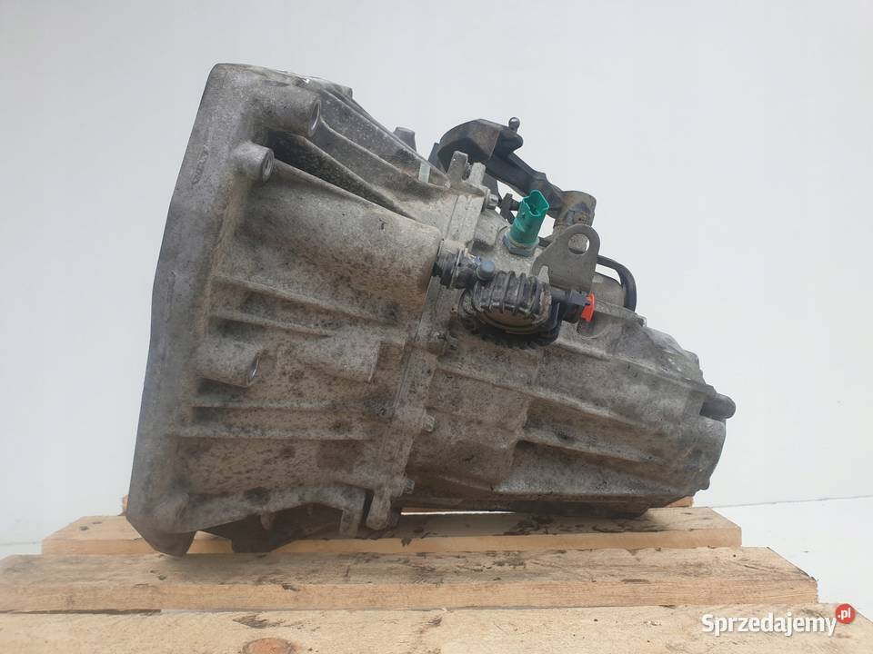 Dacia Duster 12 TCE SKRZYNIA BIEGÓW TL8004 osobowe Rudka