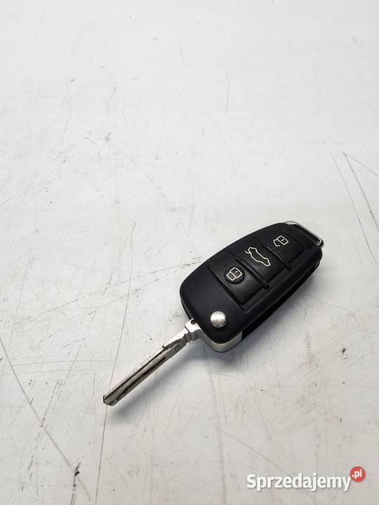 KLUCZYK PILOT SCYZORYK AUDI A1 8X Q3 8U Przystajń