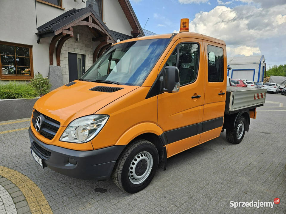 Mercedes Sprinter 22 CDi DOKA 6 osób 101 Skępe