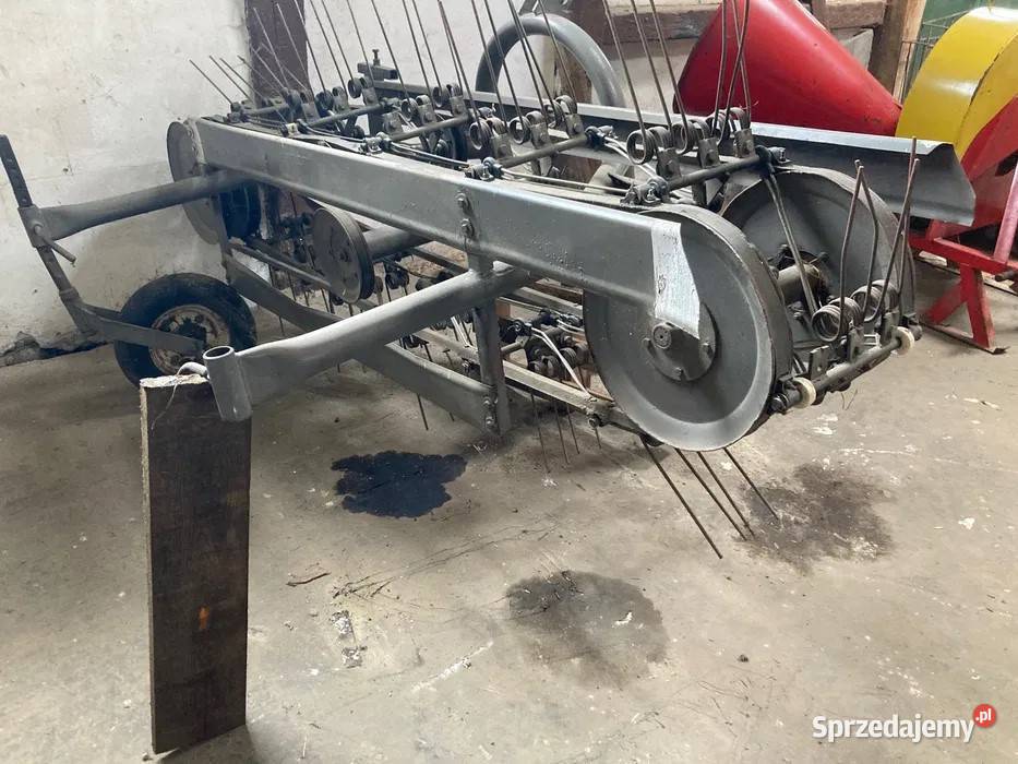 Zgrabiarka taśmowa do siana stan Jeleśnia