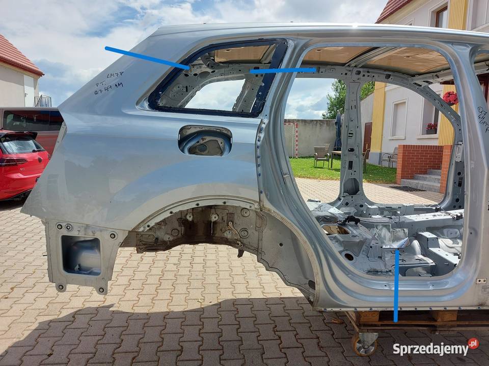 Audi Q7 II LIFT 4M0 TFSI błotnik ćwiartka prawa