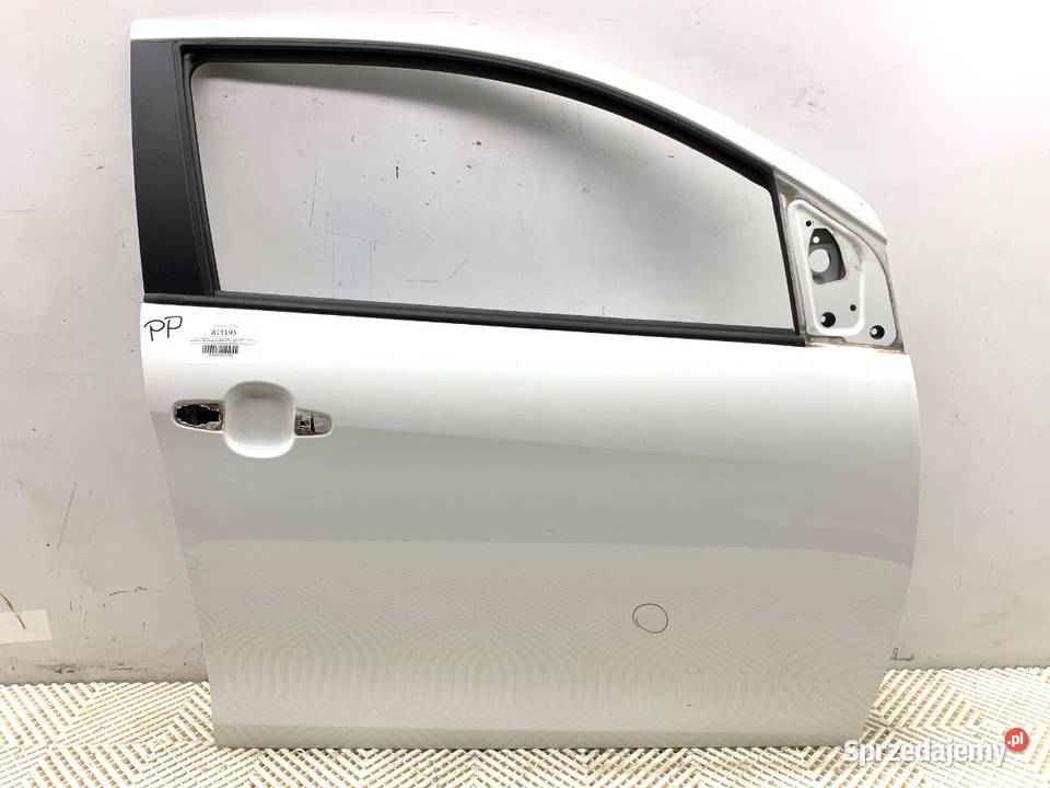 DRZWI PRAWY PRZÓD TOYOTA AYGO II Hatchback Solid Części samochodowe