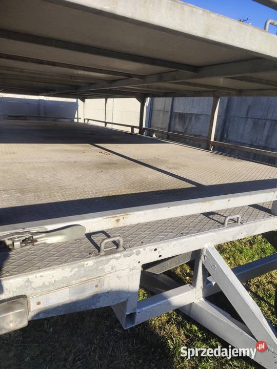 Laweta przyczepa ciężarowa 640x220 platforma Poznań