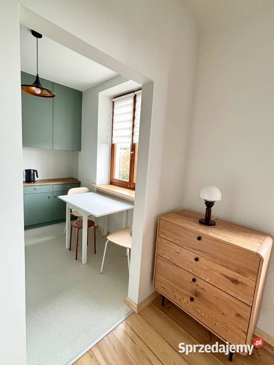 Kawalerka remoncie z klimatyzacją wydzielona Warszawa