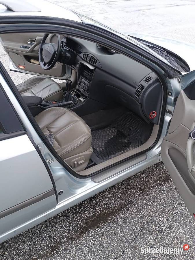 Ładny Renault laguna z gazem z bogatym Kielce sprzedam