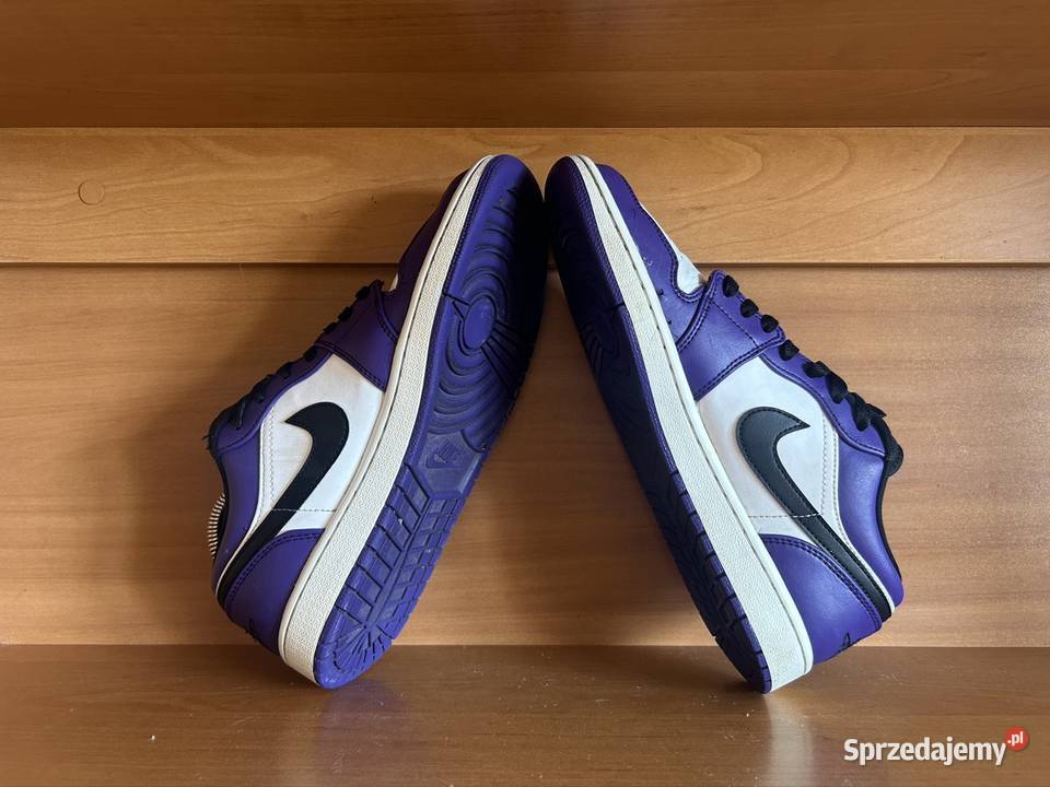 Air Jordan 1 Low Court Purple