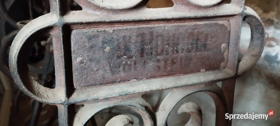 Stara Maszyna Singer plus stolik żeliwny Wolsztyn