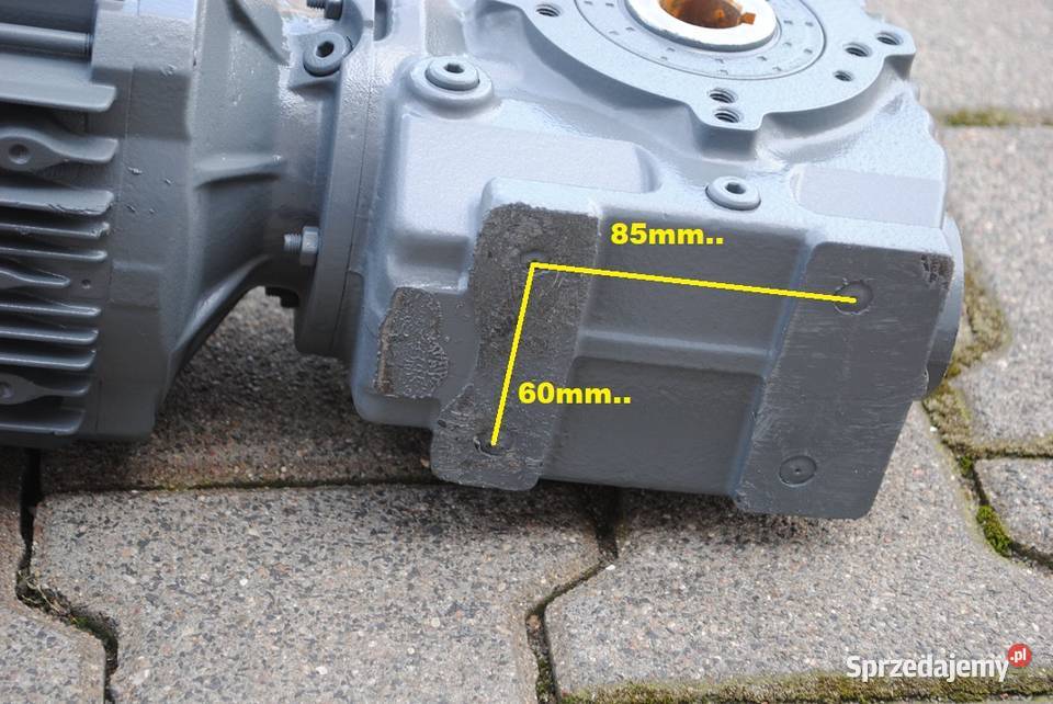 Motoreduktor kątowy 15kw 223obrmin firmy SEW