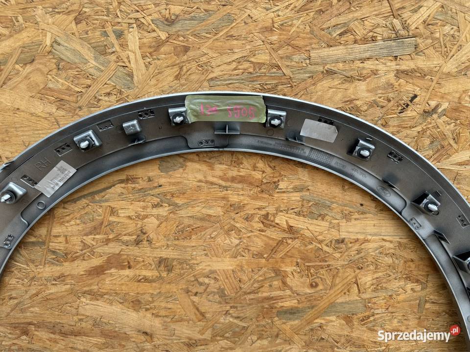Listwa błotnika przód prawa rh ford puma mk2 wielkopolskie Sieraków