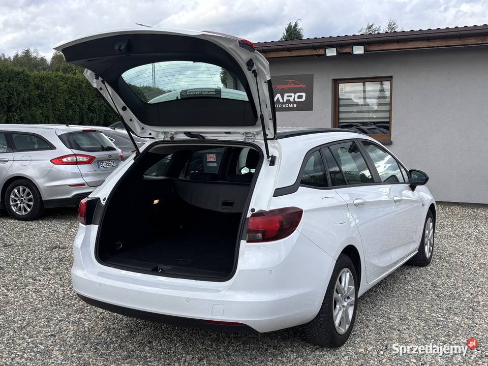 Opel Astra FV 23 światła do jazdy dziennej śląskie Paniówki