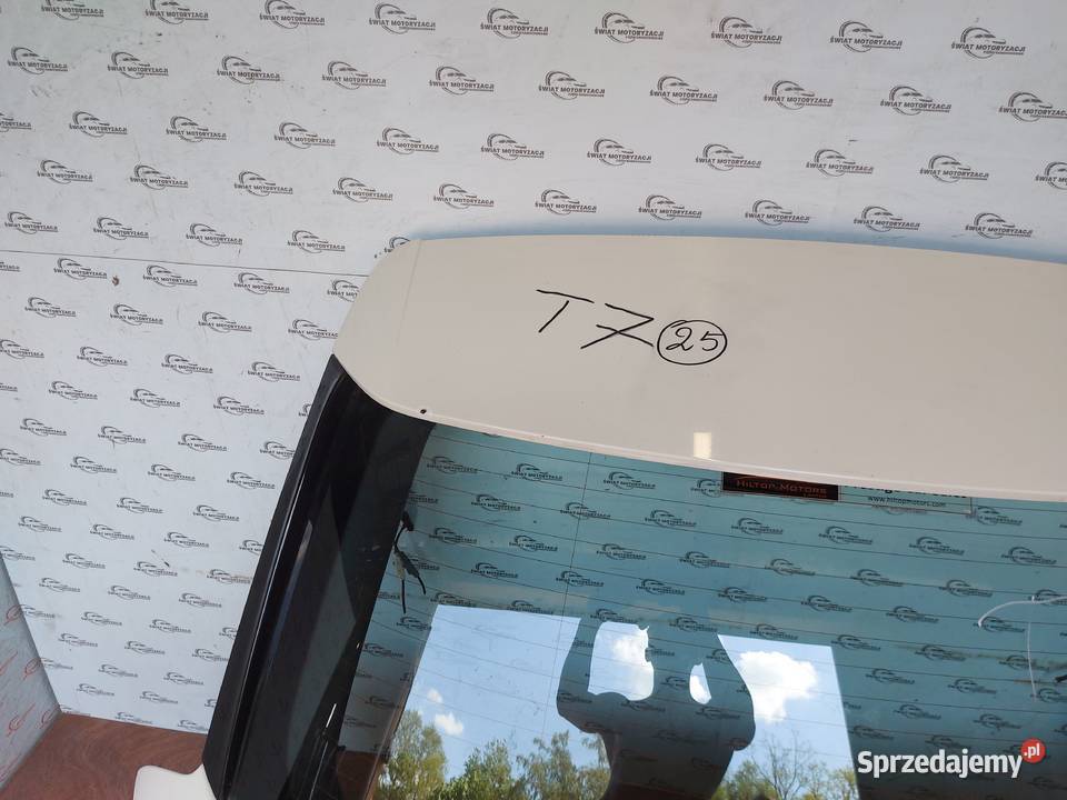 AUDI Q3 I 13r klapa bagażnika 90 mikronów osobowe Kielce