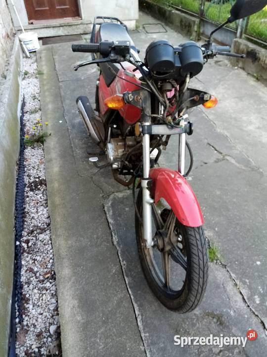 Sprzedam motor Barton akryl Barton