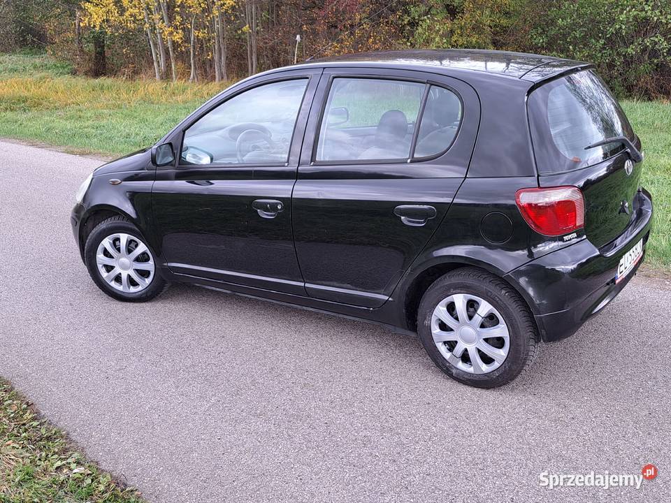 Sprzedam ładną Toyota Yaris lift 10 benzyna sprzedam