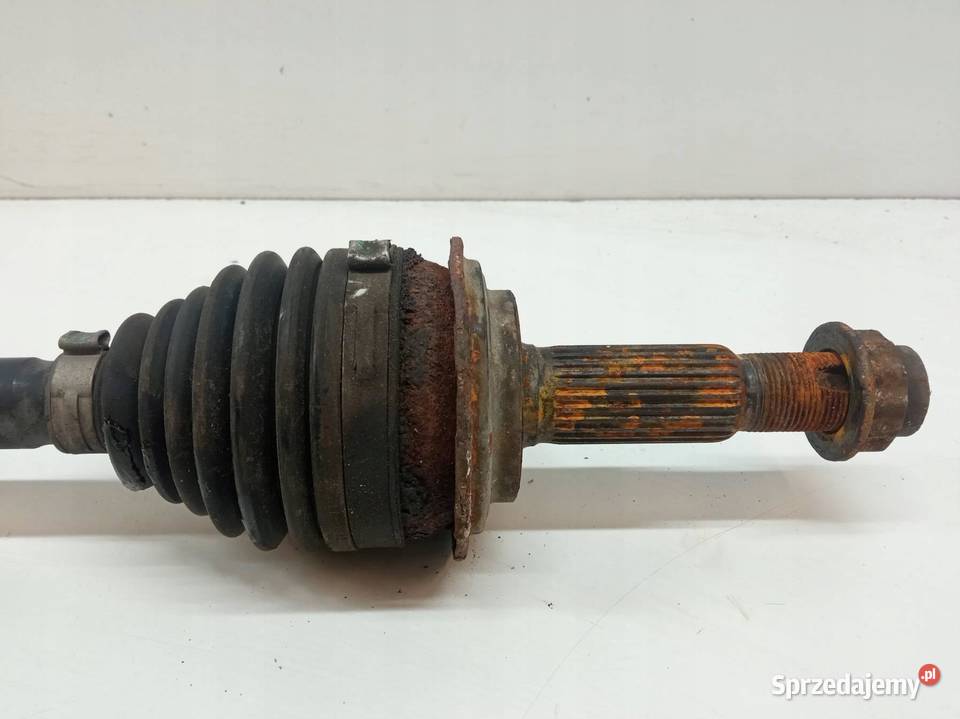 PÓŁOŚ PRAWY PRZÓD 13 B 86 434100D170 Toyota
