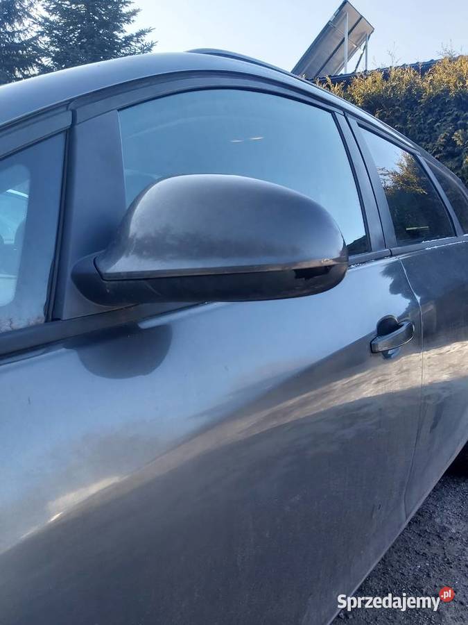 Opel Astra J Sports Tourer kombi 17 CDTI 2011 110KM Ozorków